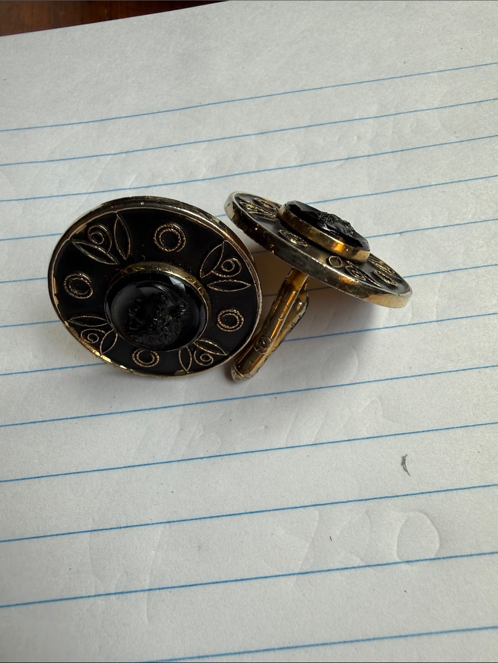 SWANK Black and Gold Vintage Oval Cuff Links